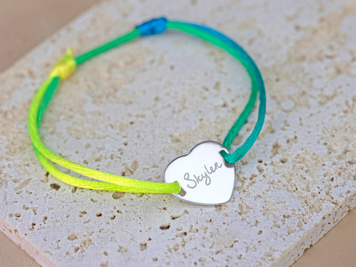 Niños Surfer Bracelet Corazón